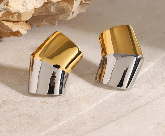 Giverny Statement DT Studs