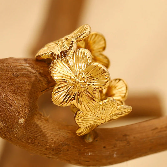 Chunky Daisy Ring