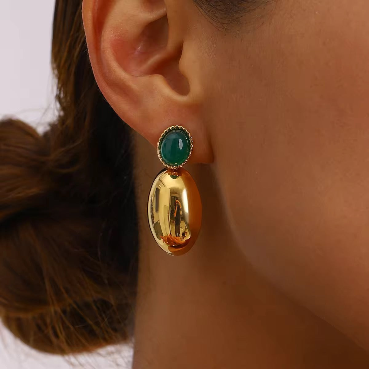 Emerald Oval Earrings