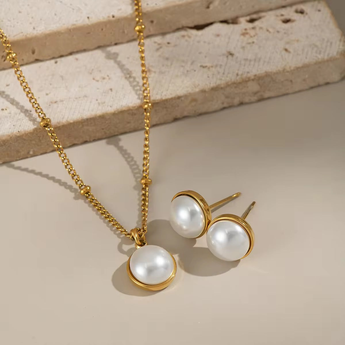 Pearl Whisper Set