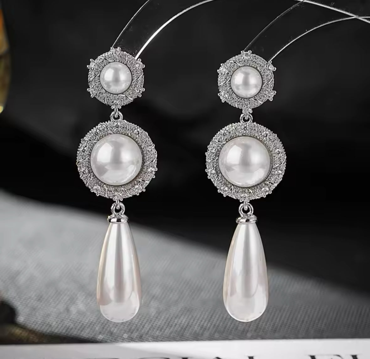 Heem Luxe Pearl Earrings