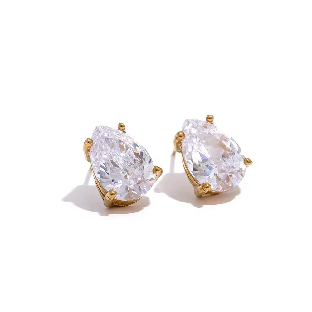 Tear Gold Studs