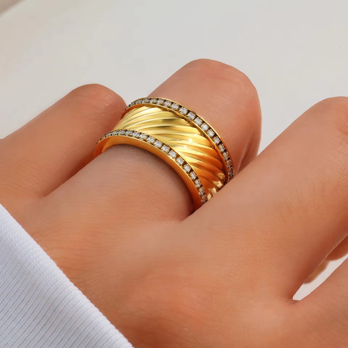 Vintage Twist Ring