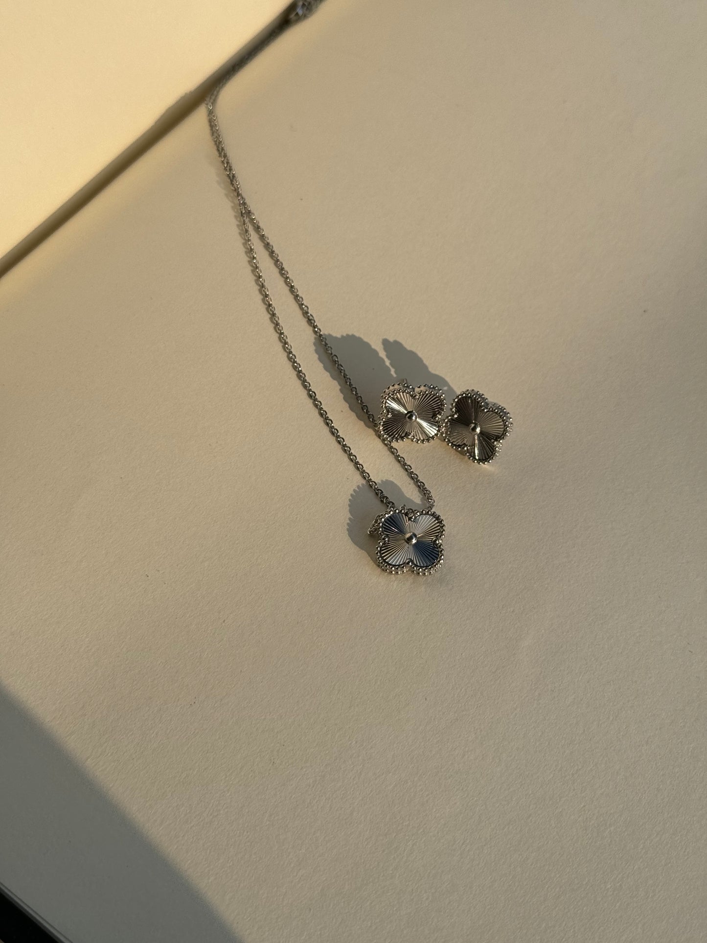 Silver VC Set