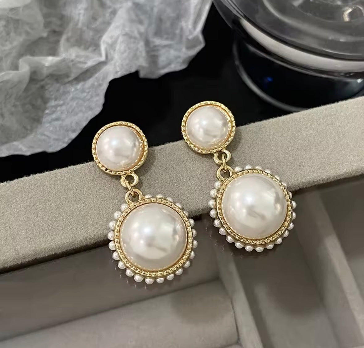 Auburn Pearl Earrings