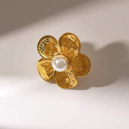 Chunky Pearl Flower Ring