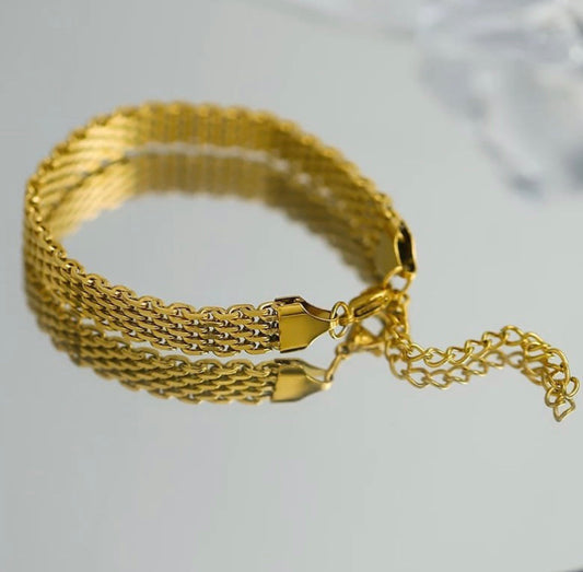 Nola Bracelet