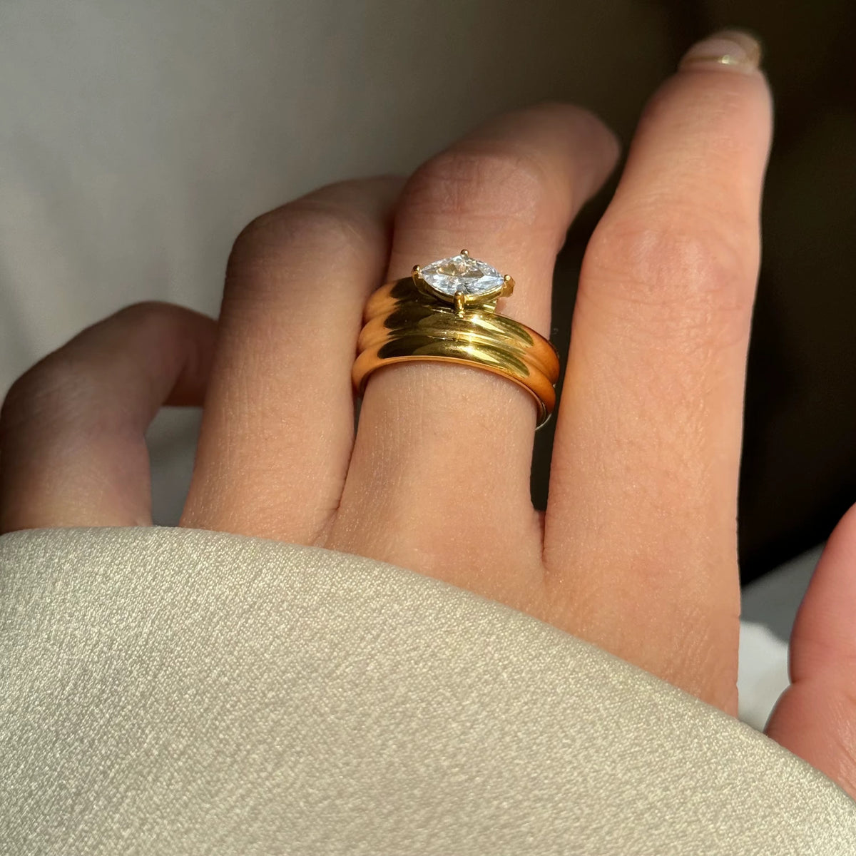 Kite Layer Ring