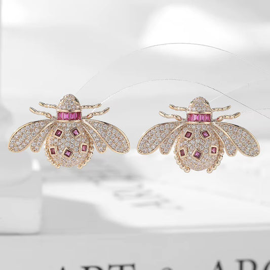 Fuchsia Bee Luxe Studs