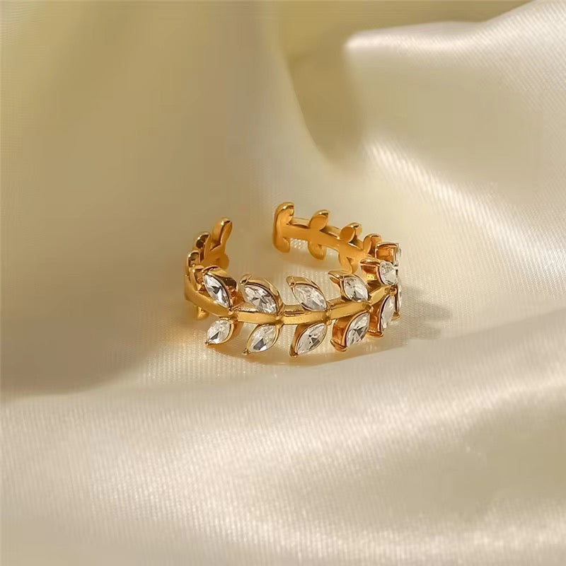 Zirconia Branchy Ring
