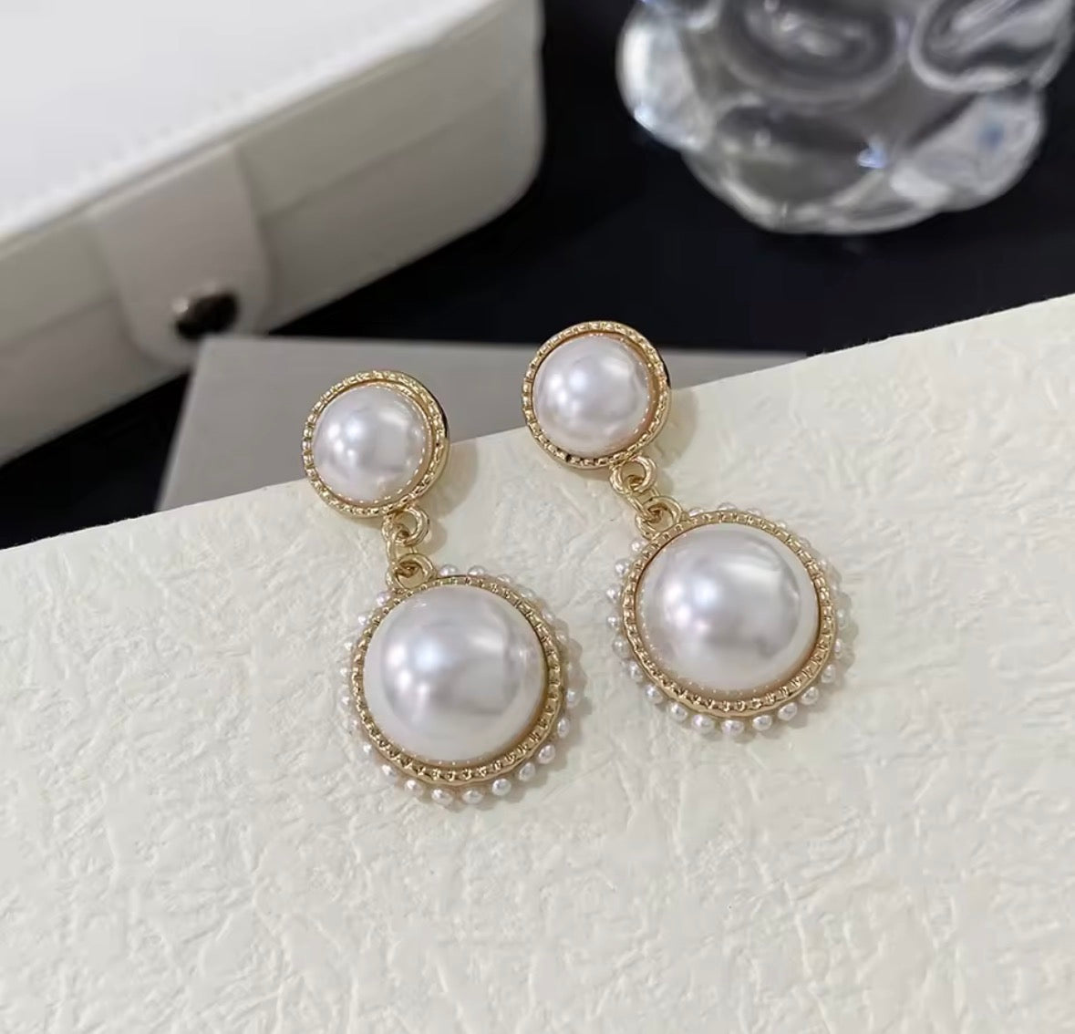 Auburn Pearl Earrings