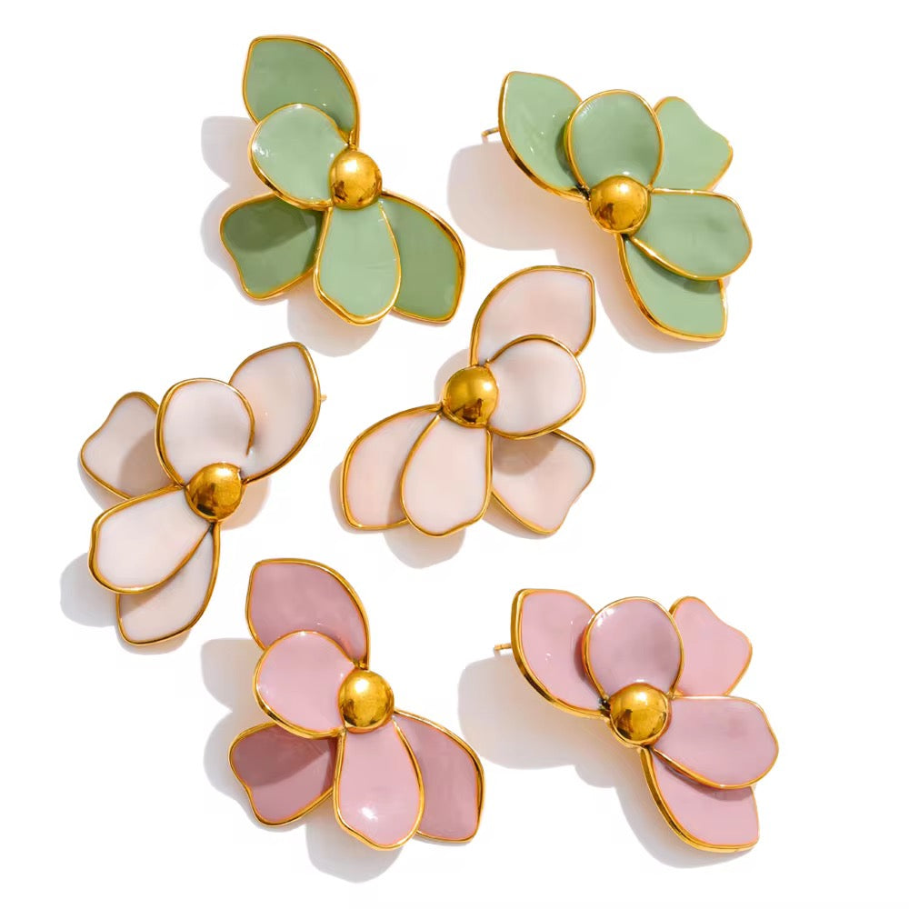 Sakura studs