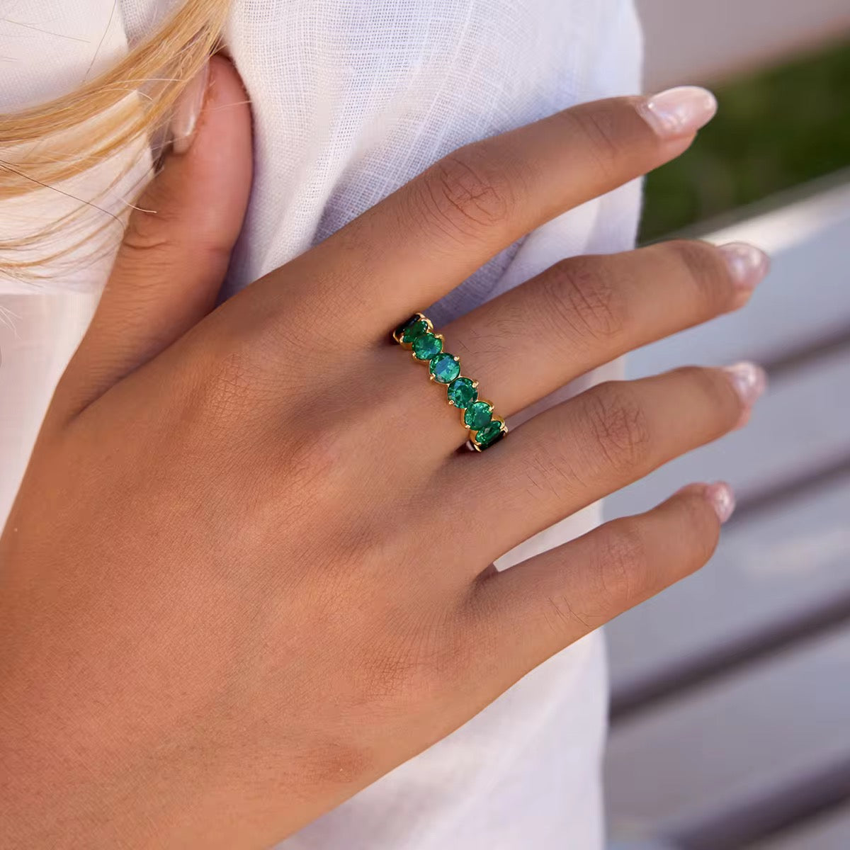 Emerald Roundcut Ring