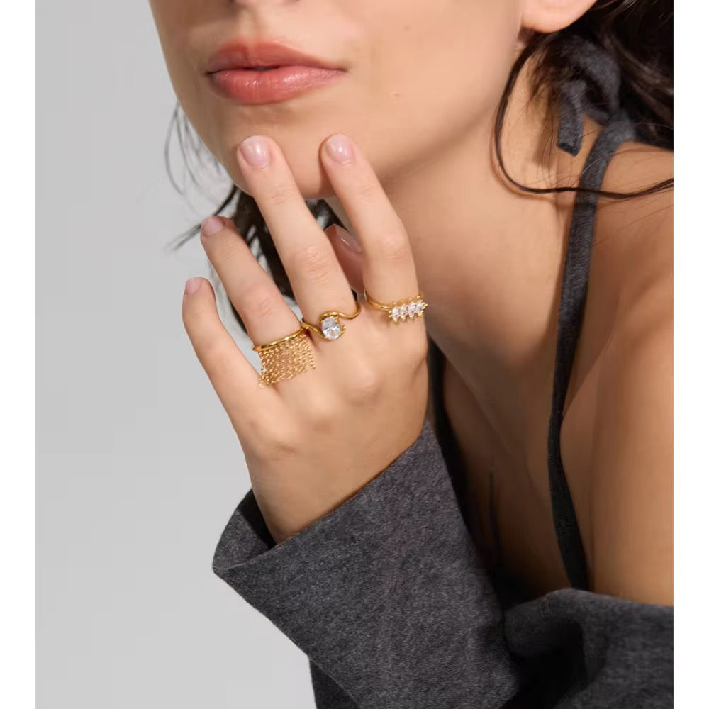 Adjustable Rhombic Ring