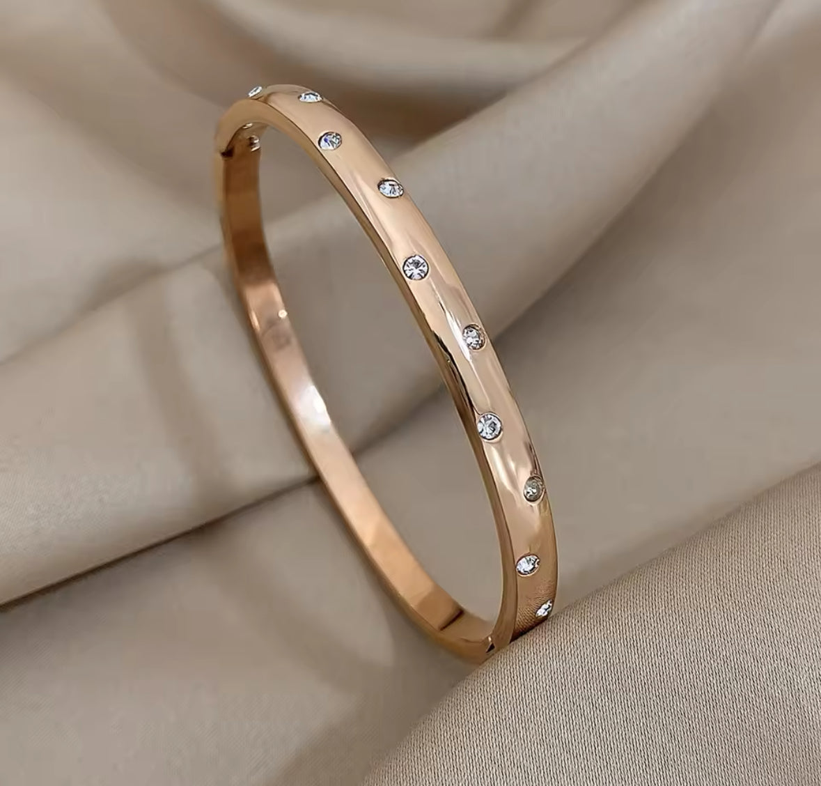 Travis Zircon Bangle