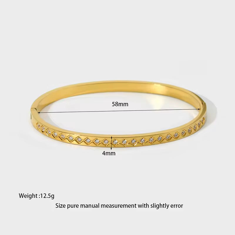 Cartwheel Bangle