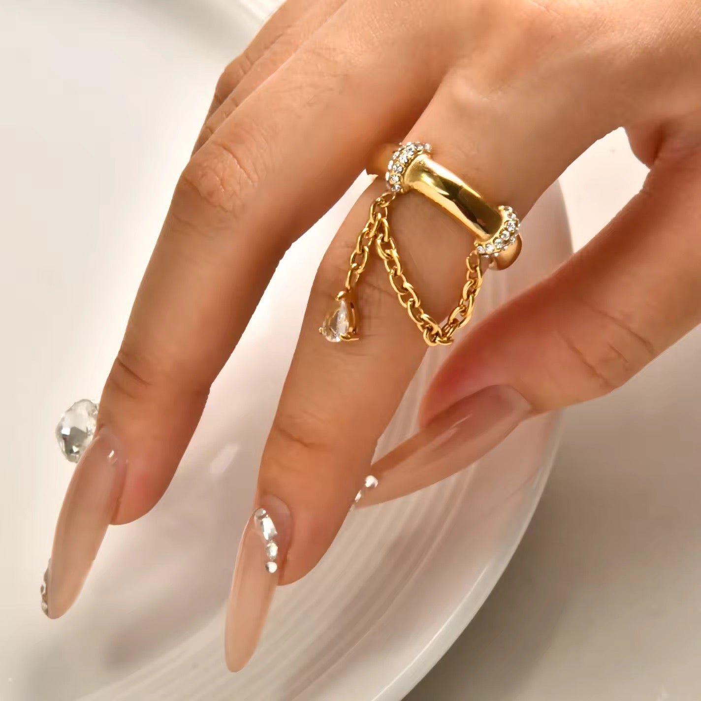 Chaindrop Ring