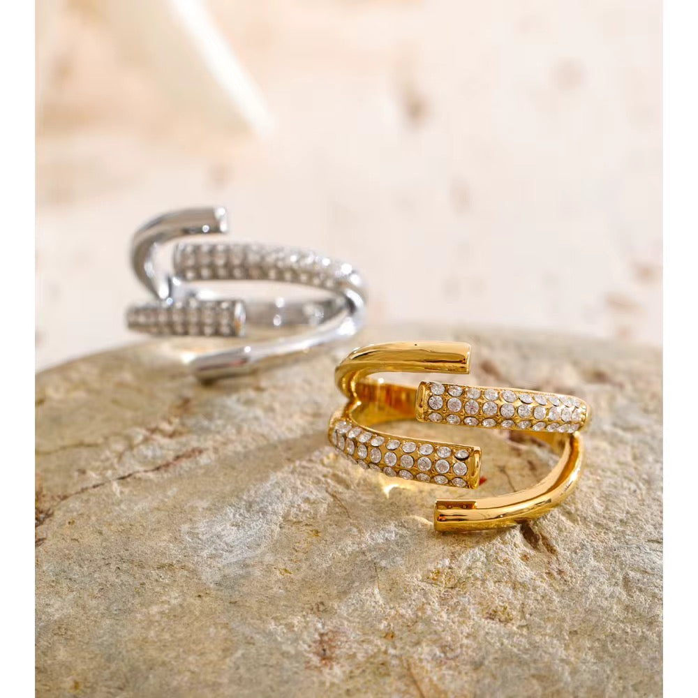 Fredy Zirconia Ring