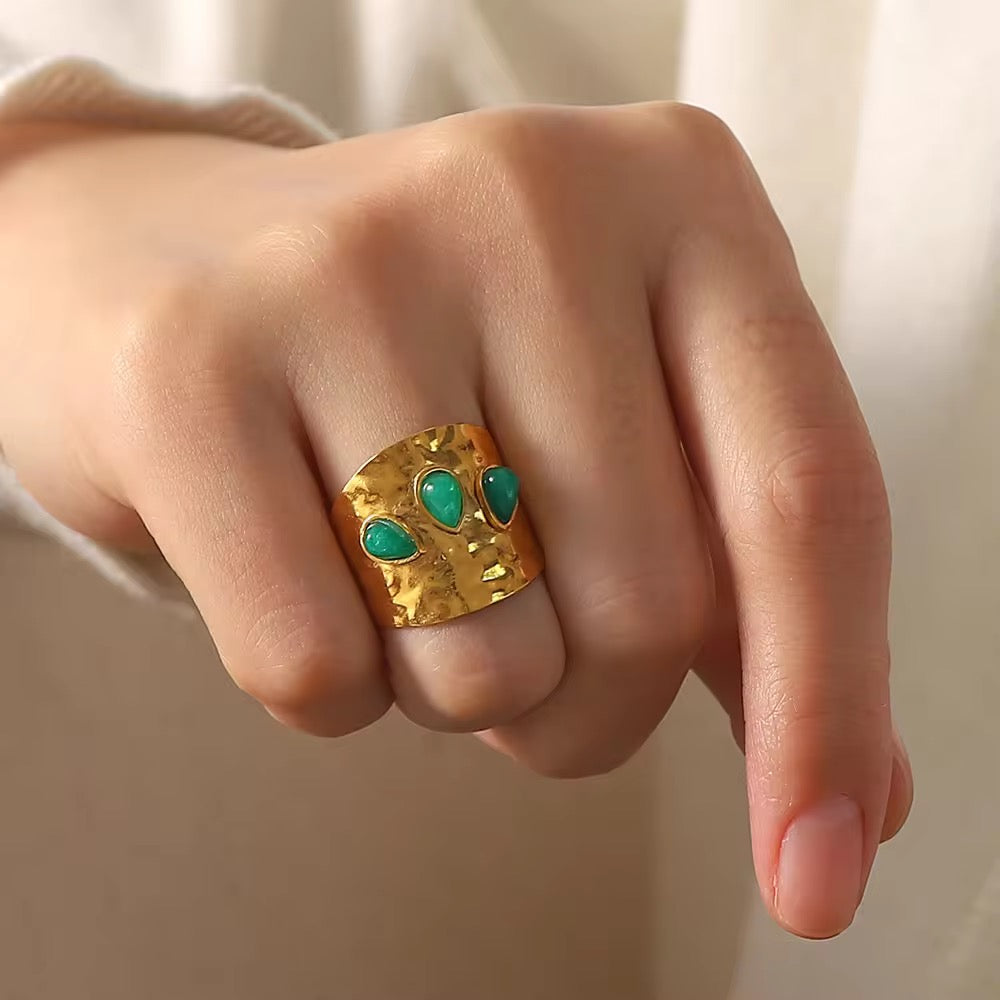 TriGreen Natural Stone Ring