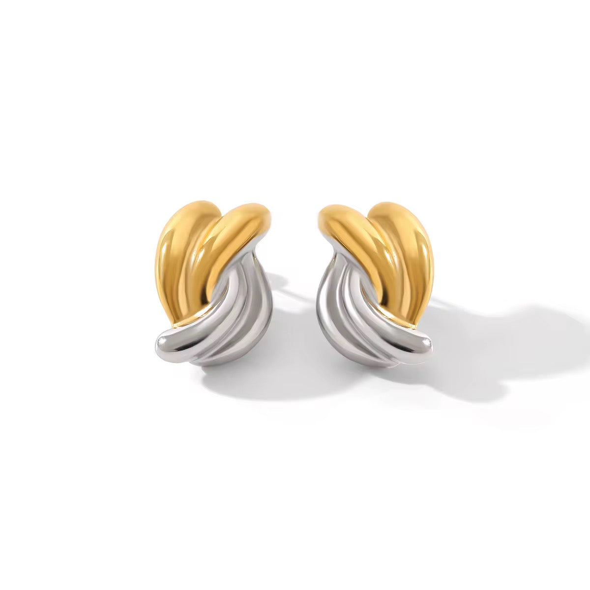 Twisted DT Studs