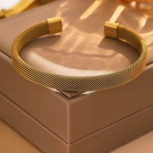 Juliet Open Bangle