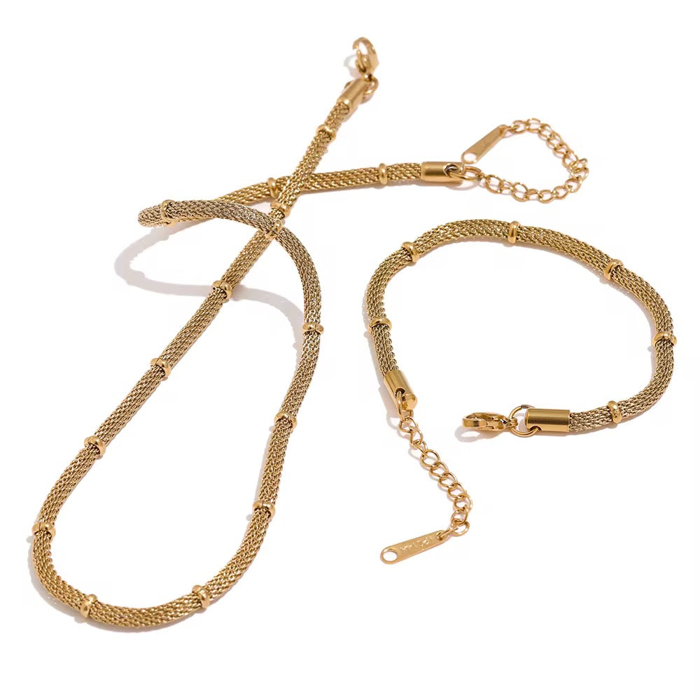 Marigold Necklace