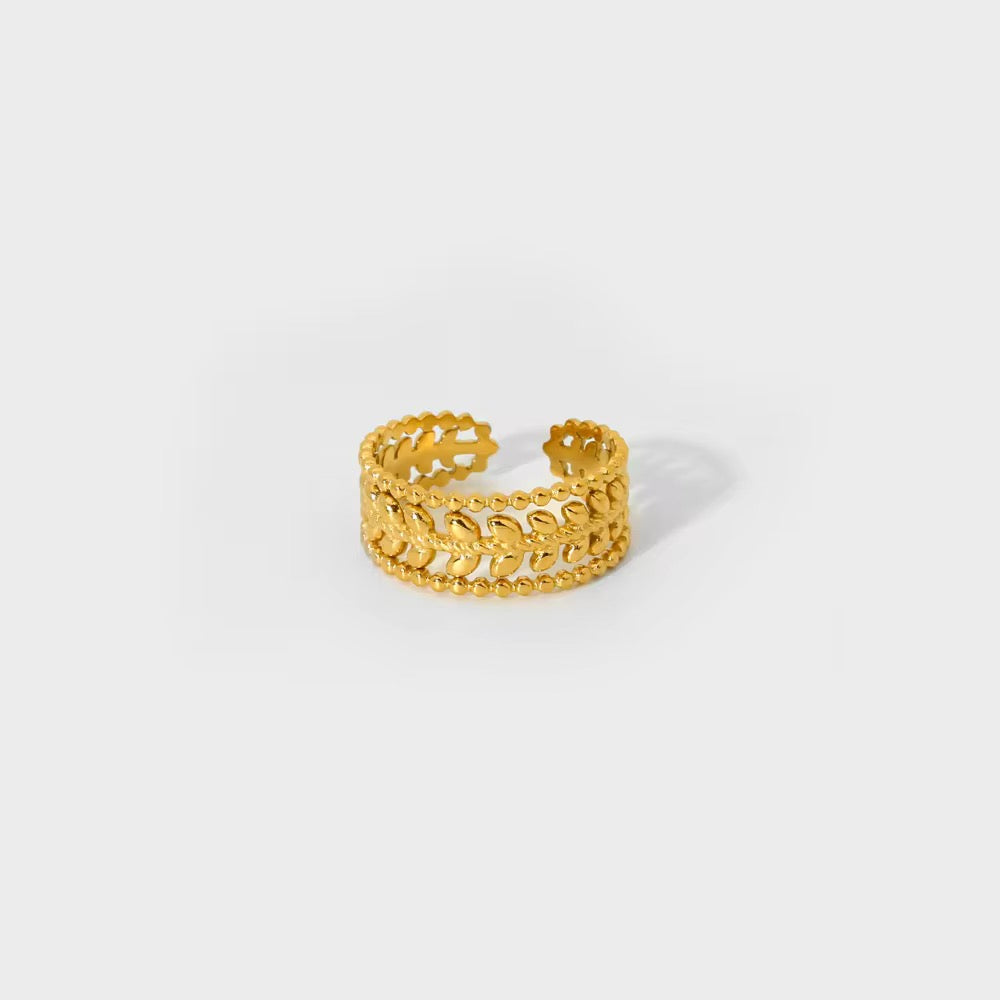 Leafy Ring