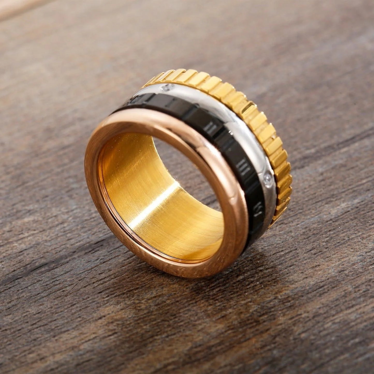 Quadra Black Ring