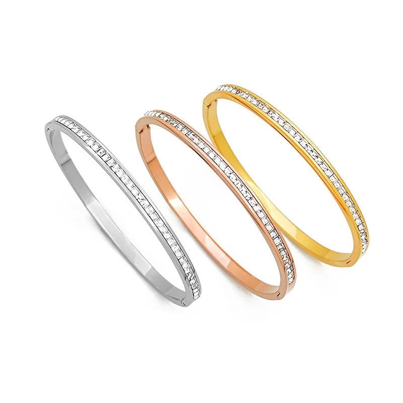 Sleek Zircon Bangle’