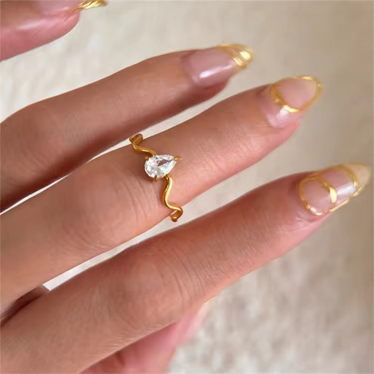 Bree Tear Ring