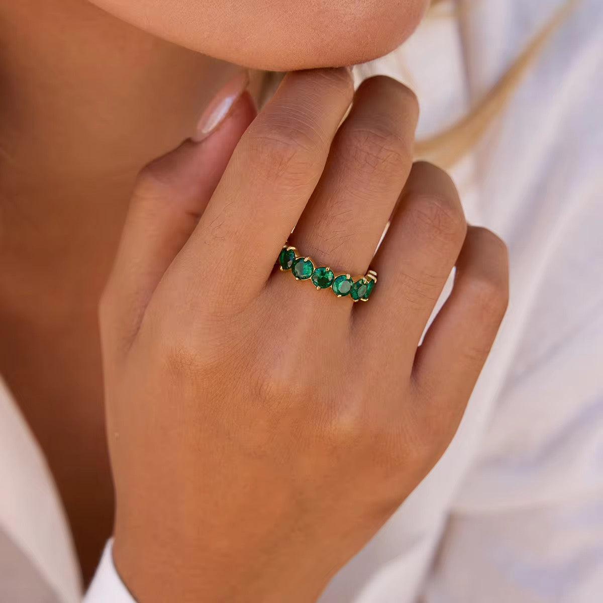 Emerald Roundcut Ring
