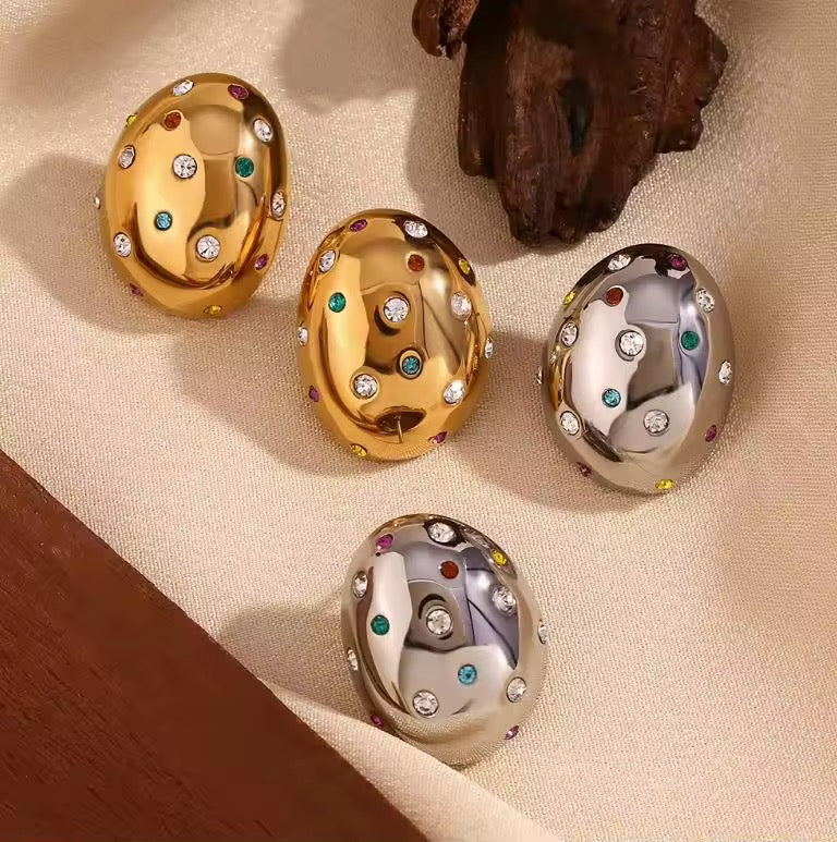 Pebblekiss Studs