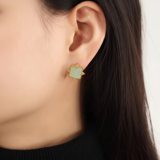 Moss Studs