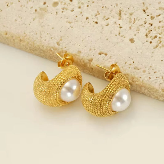 Vintage Pearl Studs