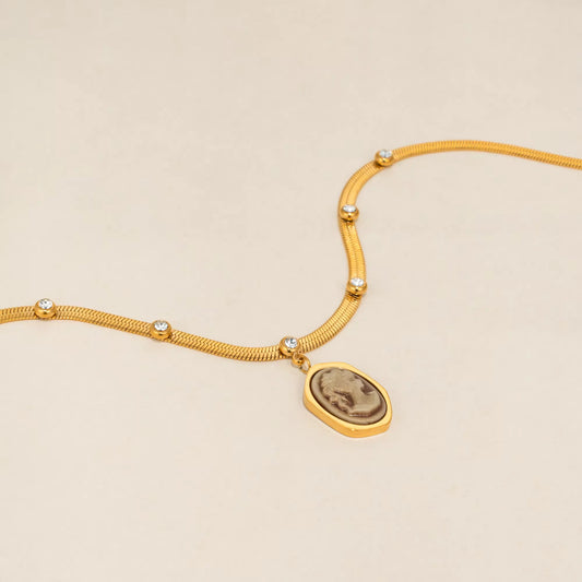 Portrait Zirconia Necklace