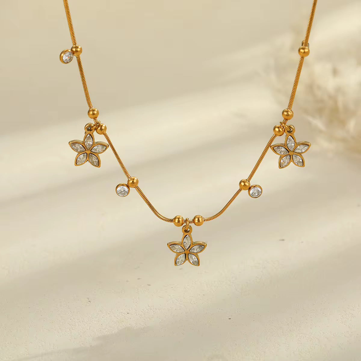 Cottage Floral Necklace