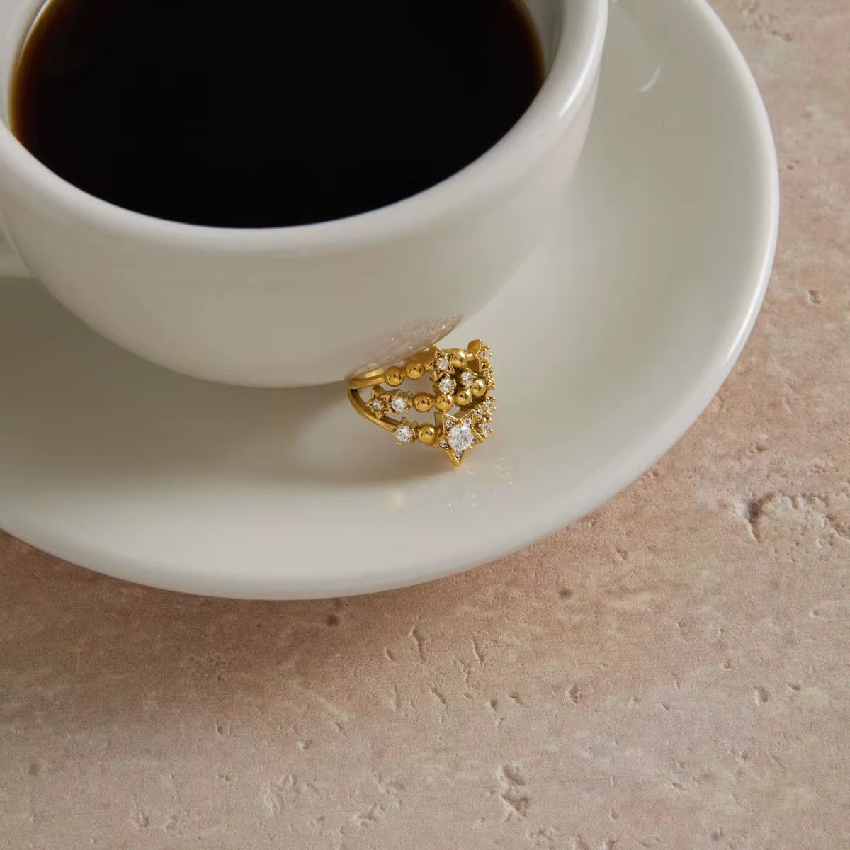 Star-ball Ring