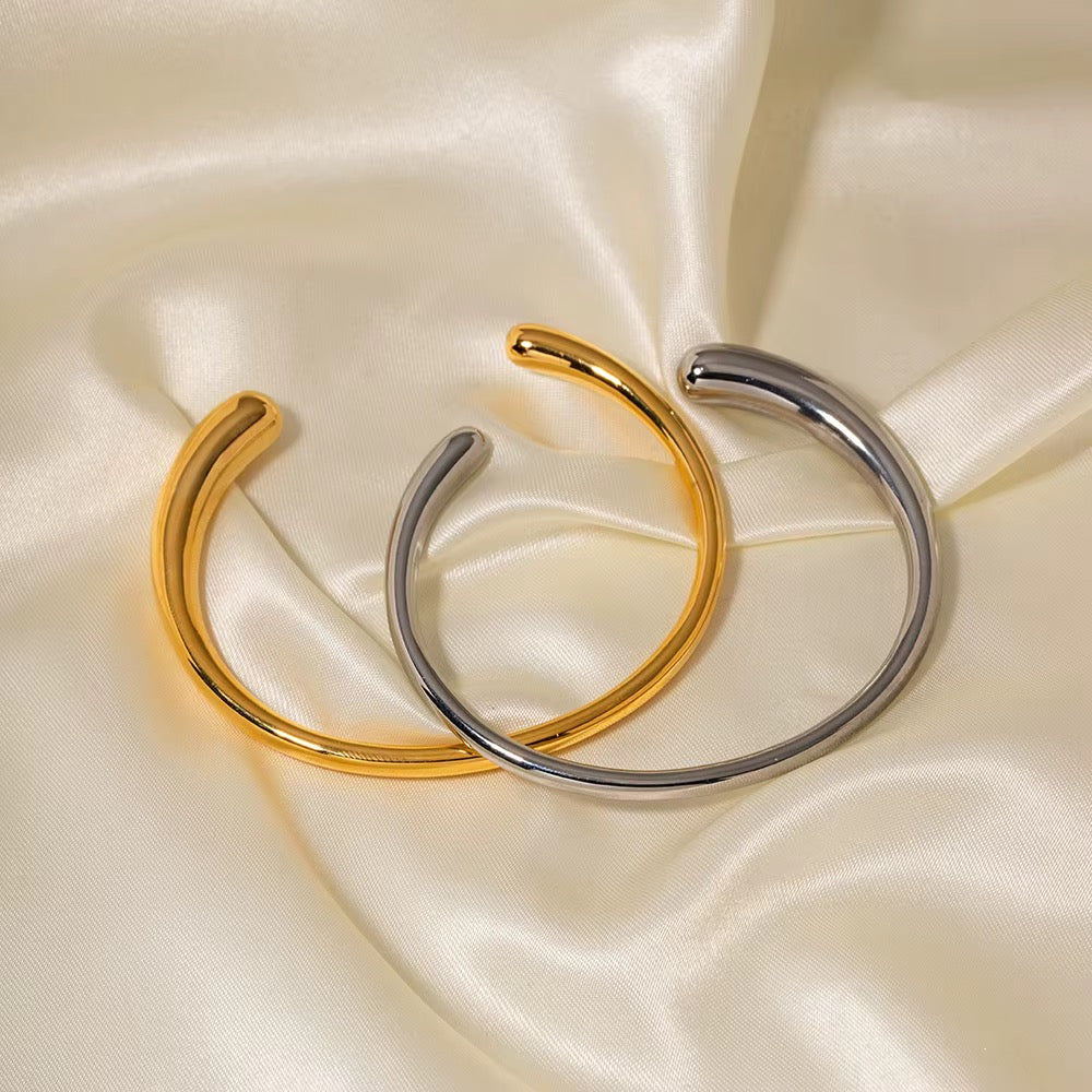Solid Open Bangle