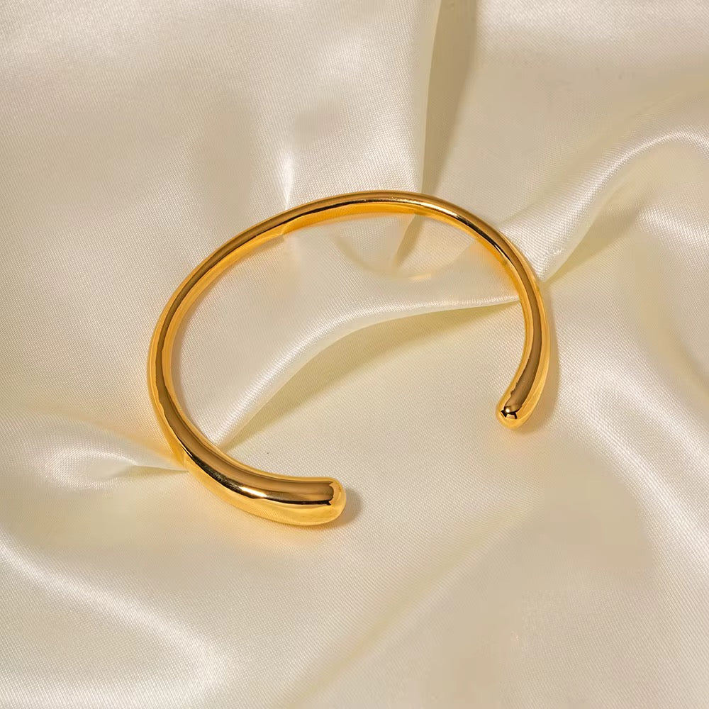 Solid Open Bangle