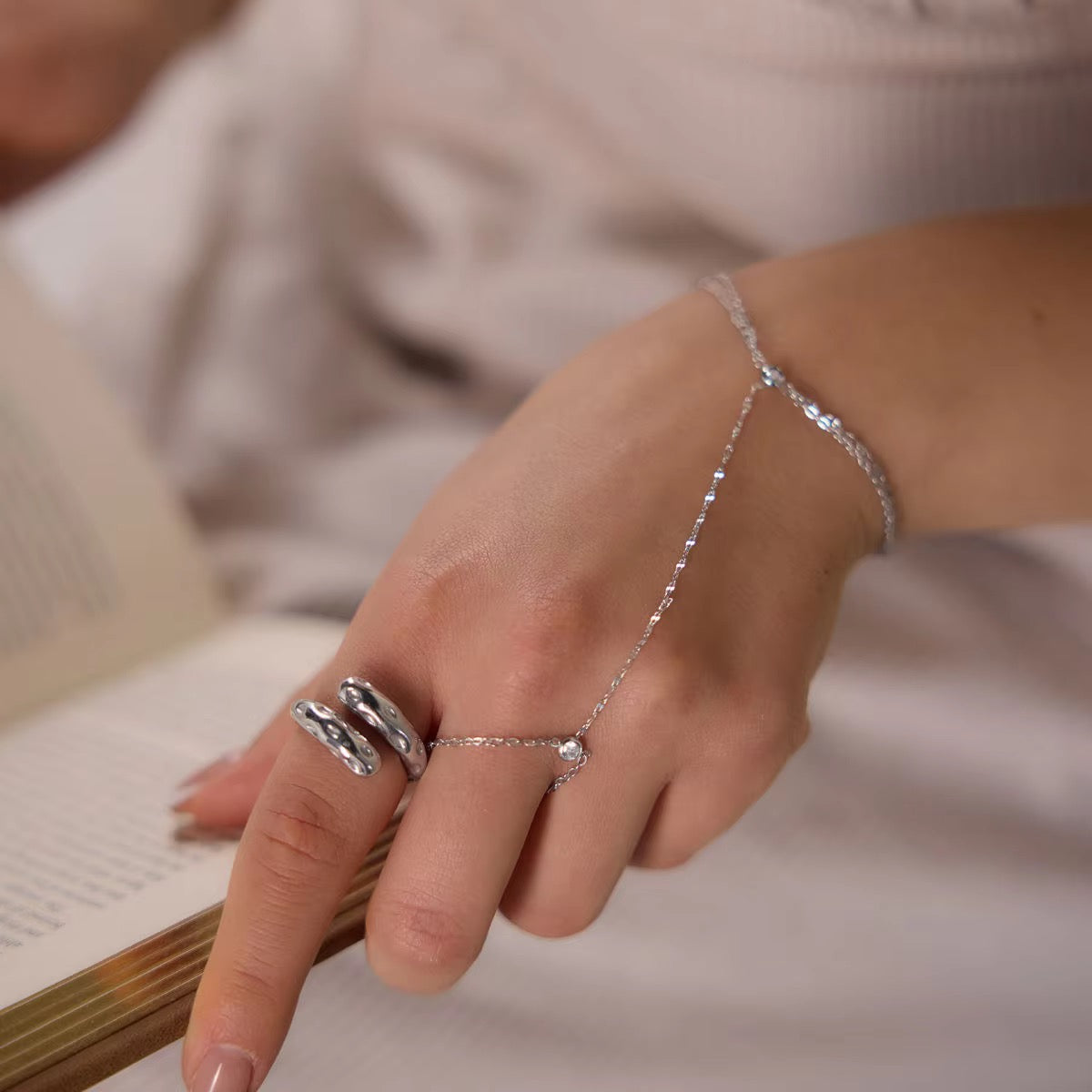 Silver Crushed Handchain